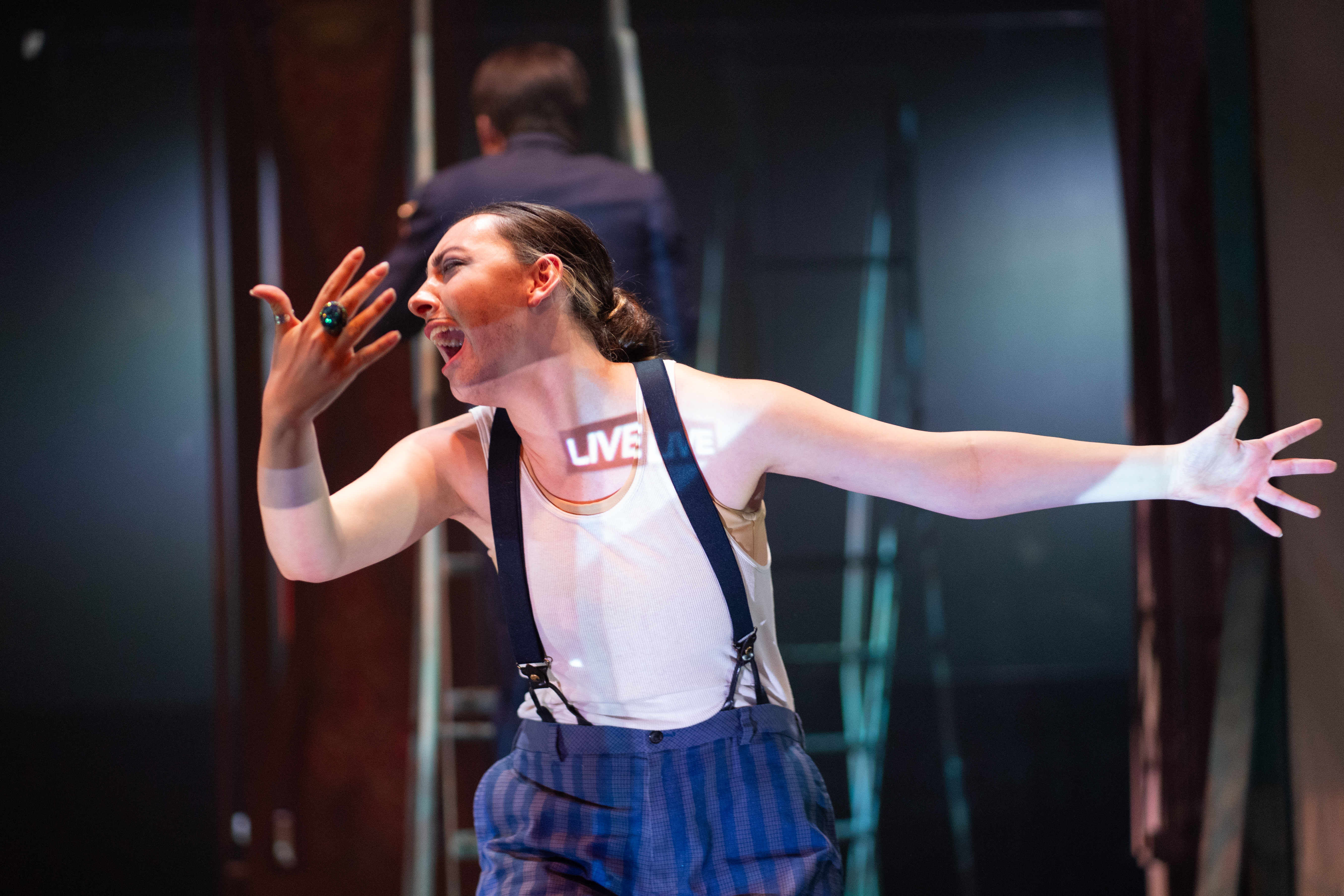Threepenny Opera Image 6